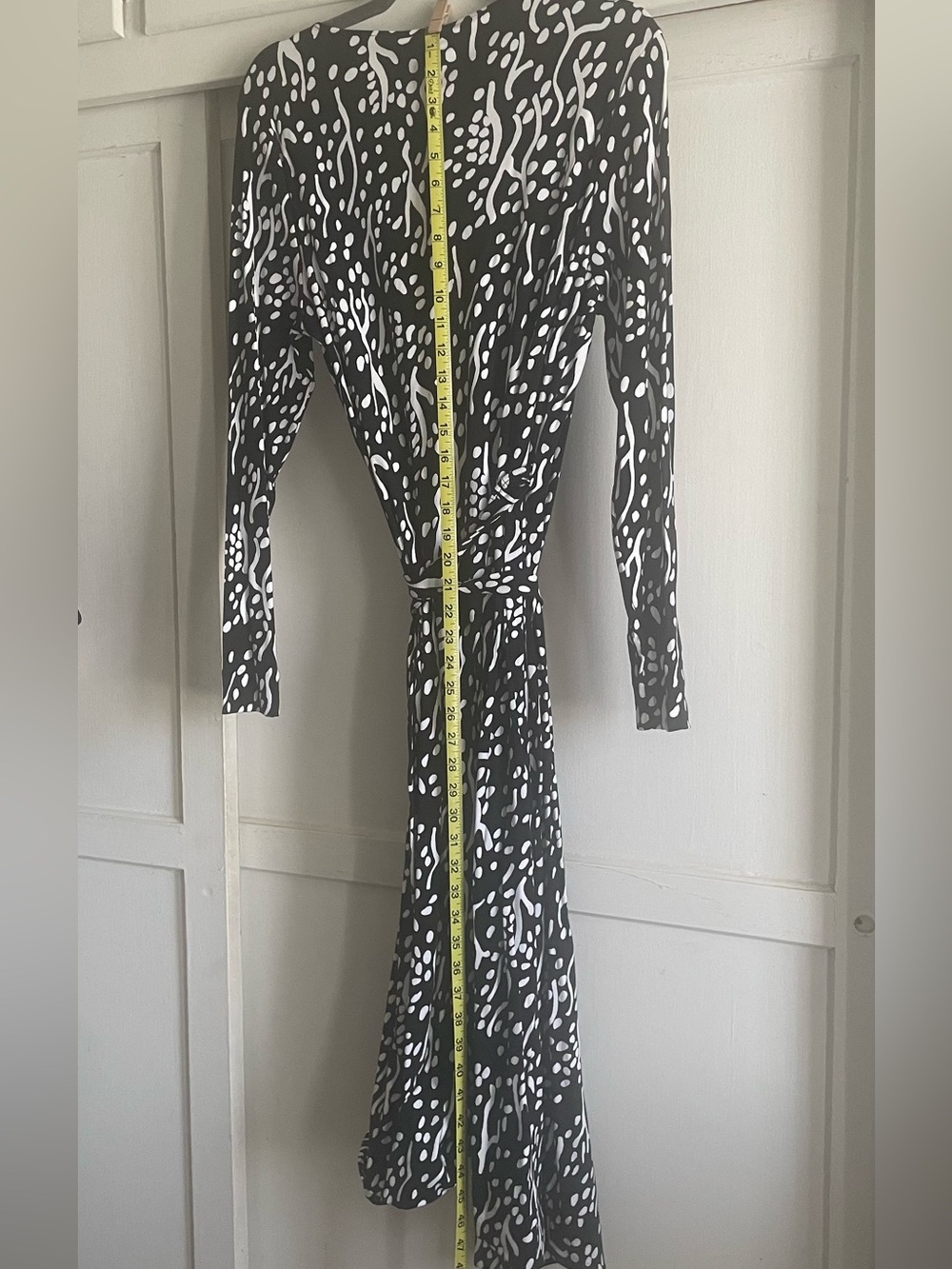 Diane Von Furstenberg X Target Black & White Printed Long Sleeve Wrap Dress.NWT - Picture 8 of 12